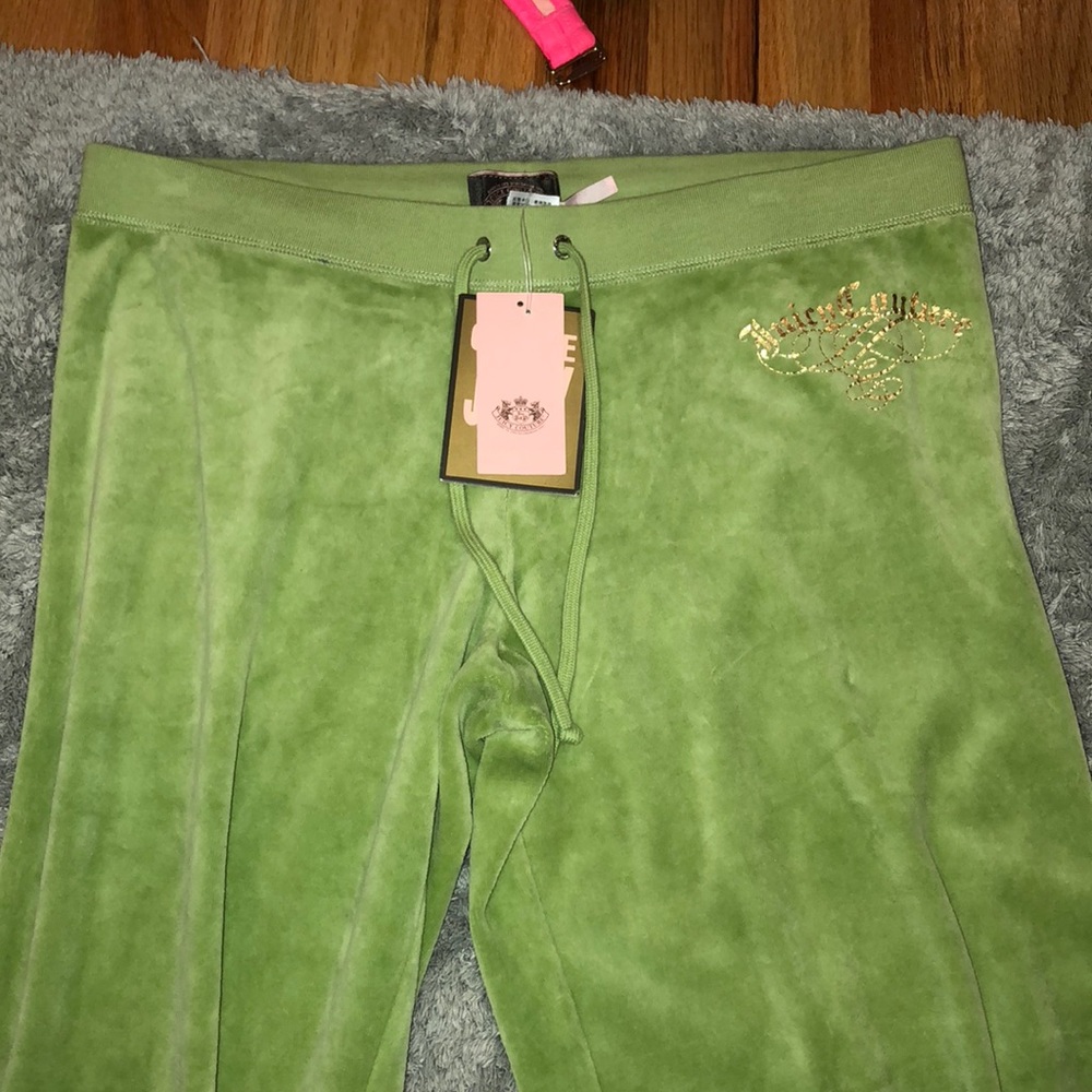 NEVER WORN Juicy Couture Green Pants